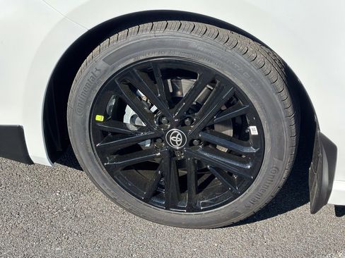 New 2026 Toyota Camry SE image 8