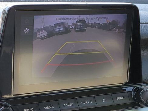 Used 2022 Kia Forte LXS image 17