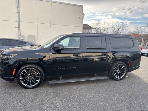 Used 2024 Jeep Grand Wagoneer L Series II w/ Quick Order Packagew 28T image 5