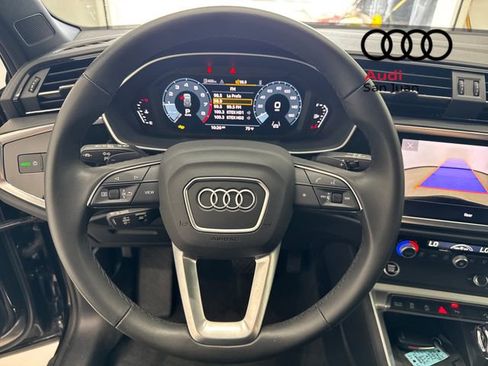 Used 2025 Audi Q3 2.0T Premium w/ Convenience Package image 25