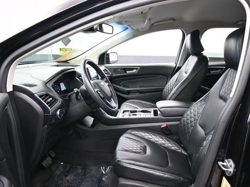 Used 2024 Ford Edge Titanium AWD/4WD image 10