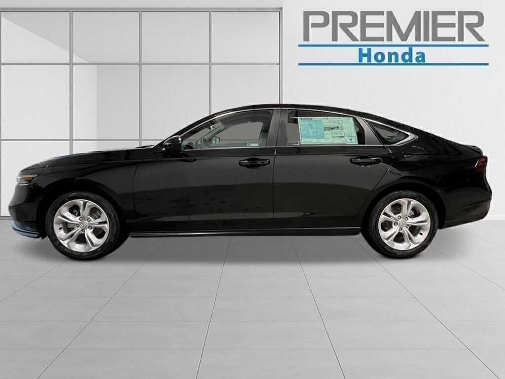 New 2026 Honda Accord LX image 2