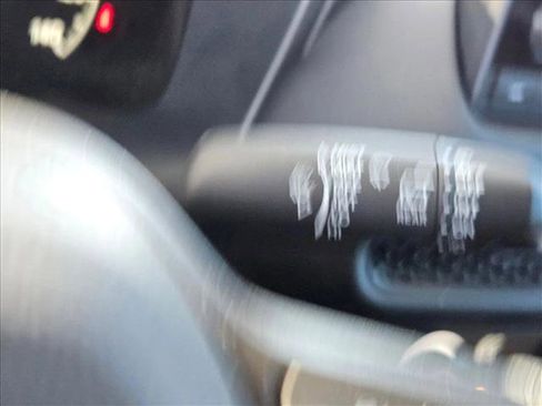 Used 2025 Honda HR-V LX image 15