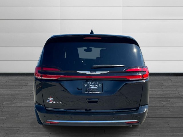 Certified 2026 Chrysler Pacifica Select FWD image 5
