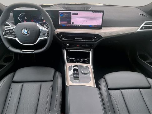 Used 2025 BMW 330i Sedan RWD image 13