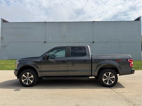 Used 2019 Ford F150 XL w/ Equipment Group 101A Mid AWD/4WD image 4