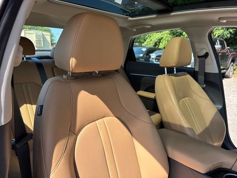 Used 2025 Hyundai Sonata Limited FWD image 26