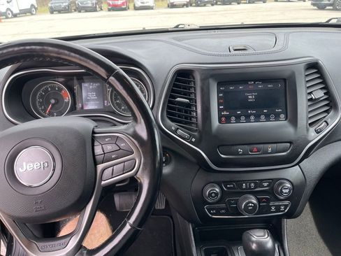 Used 2021 Jeep Cherokee Latitude Lux image 15