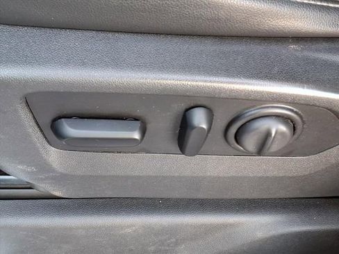 Used 2020 GMC Sierra 1500 SLT w/ SLT Premium Package image 17