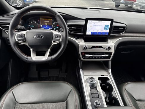 Used 2022 Ford Explorer Timberline image 25