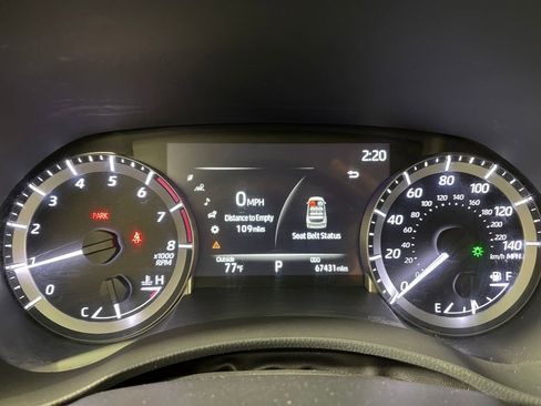 Certified 2023 Toyota Highlander L image 18