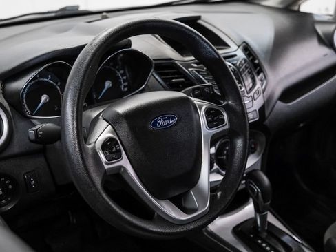 Used 2019 Ford Fiesta SE FWD image 15