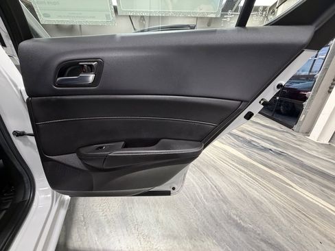 Used 2019 Acura ILX Premium Package image 45