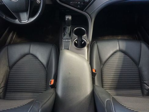 Used 2024 Toyota Camry SE FWD image 26
