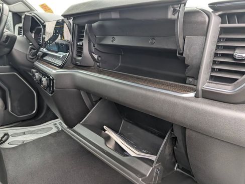 Used 2024 Chevrolet Silverado 2500 LT image 30