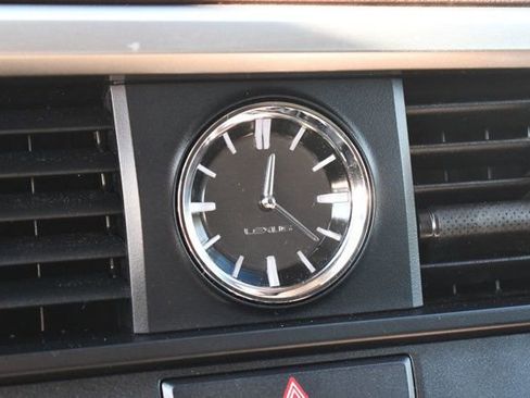 Used 2017 Lexus RX 450h AWD w/ Luxury Package image 24