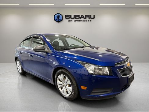 Used 2012 Chevrolet Cruze LS FWD image 7