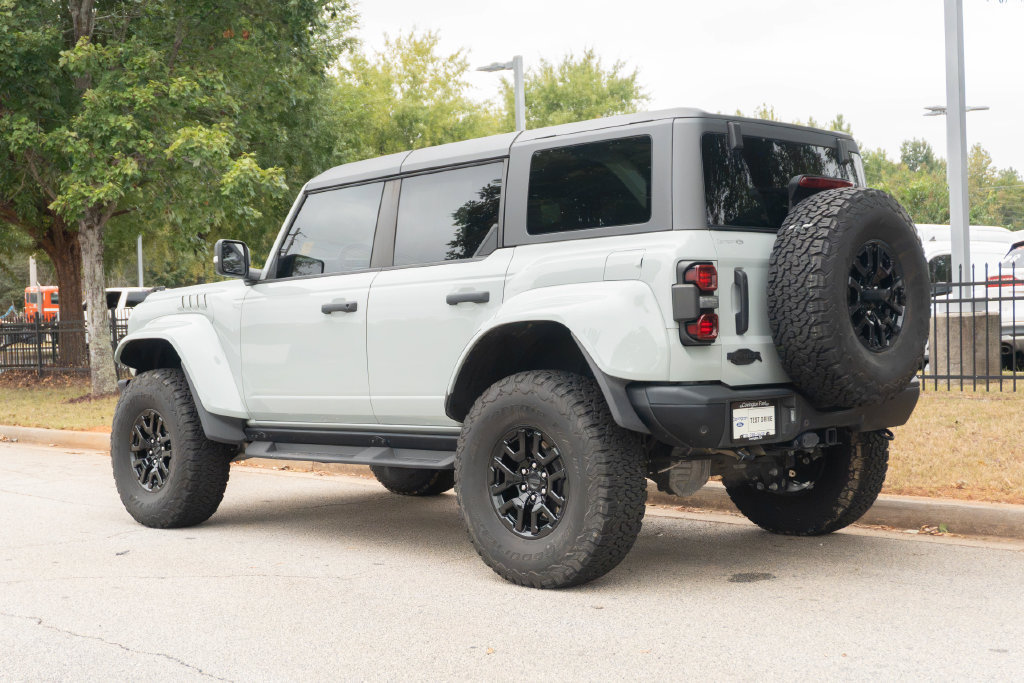 Used 2024 Ford Bronco Raptor AWD/4WD image 16