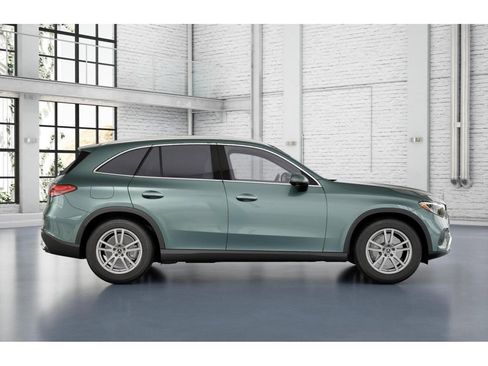 New 2026 Mercedes-Benz GLC 300 GLC 300 image 2