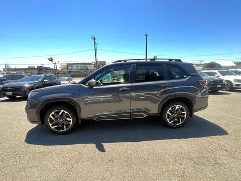 Certified 2025 Subaru Forester Limited AWD/4WD image 6