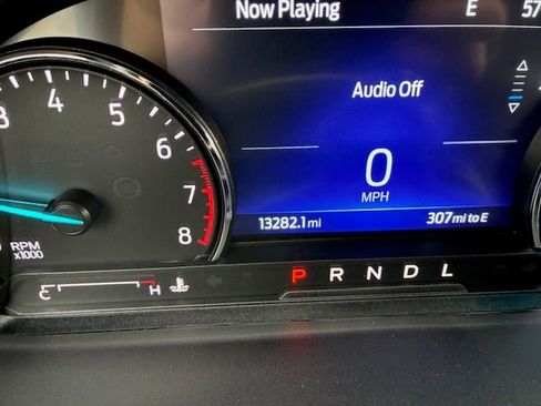 Used 2023 Ford Explorer XLT w/ Equipment Group 202A AWD/4WD image 22