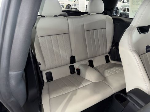 Used 2025 MINI Cooper 2-Door Hardtop FWD image 11
