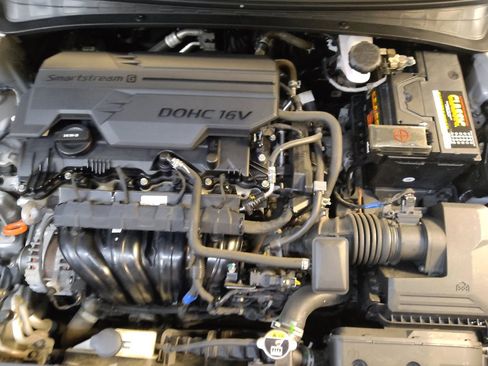 Used 2023 Hyundai Elantra SEL w/ Convenience Package FWD image 30