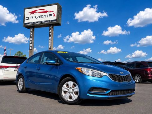 Used 2015 Kia Forte LX w/ Popular Package FWD image 1