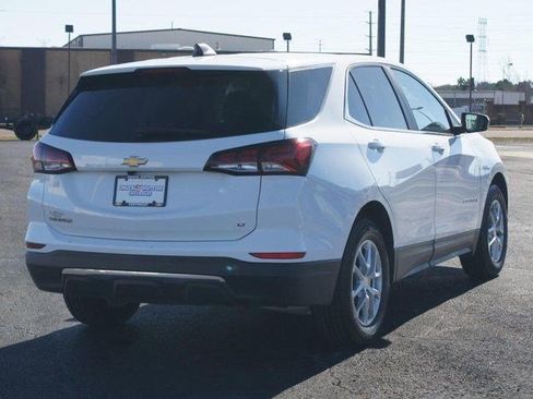 Used 2023 Chevrolet Equinox LT image 18