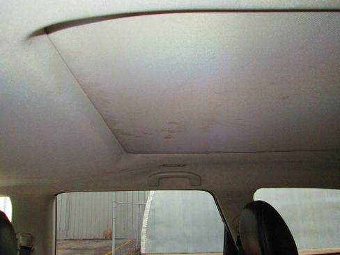 Used 2017 Nissan Pathfinder Platinum image 11