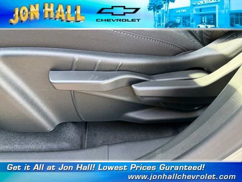 New 2026 Chevrolet Equinox LT image 21