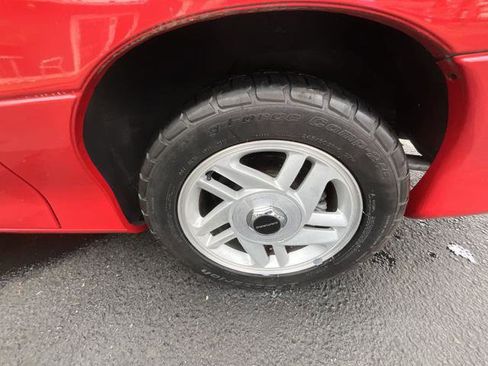 Used 1993 Chevrolet Camaro Z28 RWD image 20