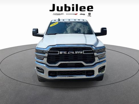 Used 2026 RAM 3500 Tradesman AWD/4WD image 2