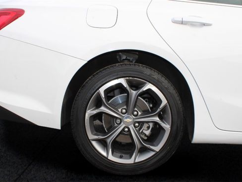 Used 2024 Chevrolet Malibu LT image 25