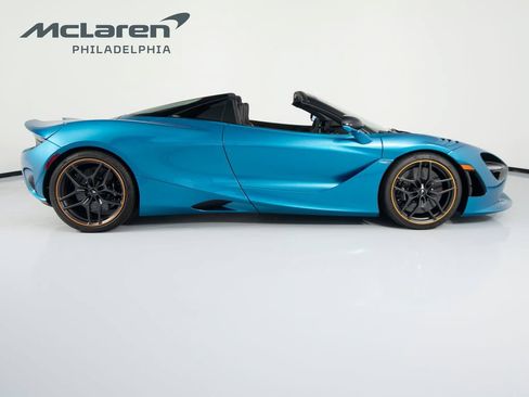 Used 2024 McLaren 750S Spider RWD image 5