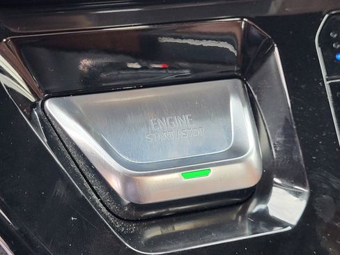 Used 2022 GMC Sierra 1500 Denali Ultimate image 25