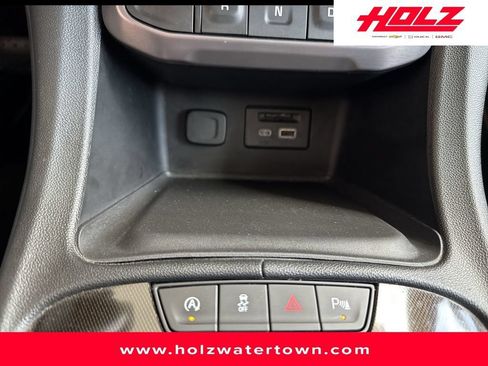 Certified 2020 GMC Acadia AT4 w/ Trailering Package AWD/4WD image 31