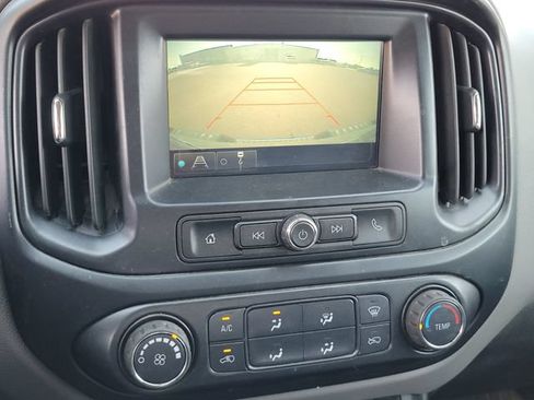 Used 2018 Chevrolet Colorado W/T w/ WT Convenience Package AWD/4WD image 15