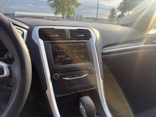 Used 2013 Ford Fusion SE FWD image 20