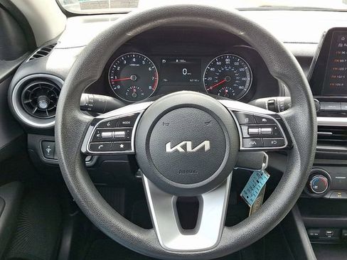 Used 2023 Kia Forte LXS FWD image 19