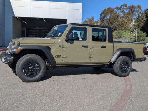New 2026 Jeep Gladiator Sport image 2