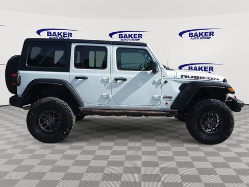 Used 2022 Jeep Wrangler Unlimited Rubicon w/ Xtreme Recon 35" Tire Package AWD/4WD image 2