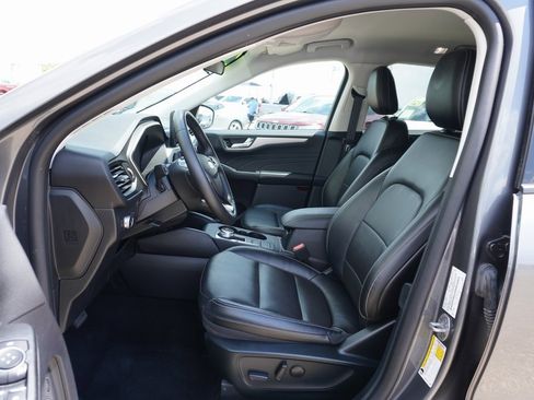 Used 2022 Ford Escape SEL w/ Technology Package image 7