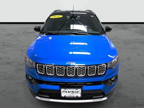 Used 2024 Jeep Compass Limited AWD/4WD image 6