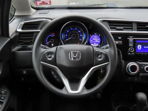 Certified 2019 Honda Fit LX image 18