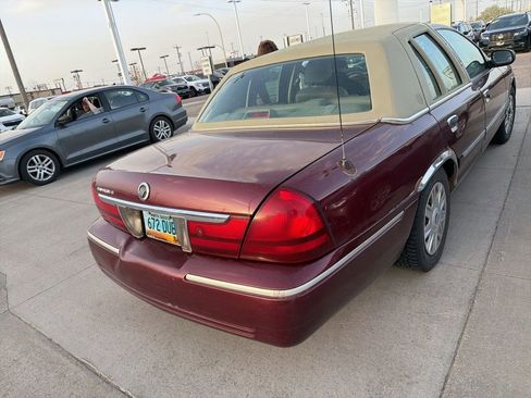 Used 2005 Mercury Grand Marquis GS RWD image 3
