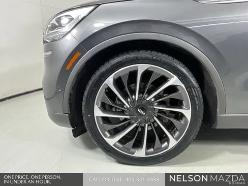 Used 2020 Lincoln Aviator Reserve w/ Equipment Group 202A AWD/4WD image 10