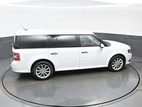 Used 2017 Ford Flex Limited FWD image 42