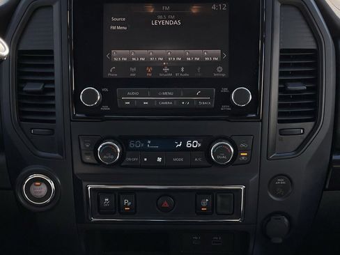 Used 2024 Nissan Titan SV w/ SV Convenience Package image 17