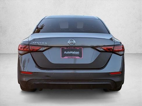 Used 2021 Nissan Sentra S image 7